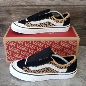 New Vans Style 36 Decon SF Mini Leopard Sneakers